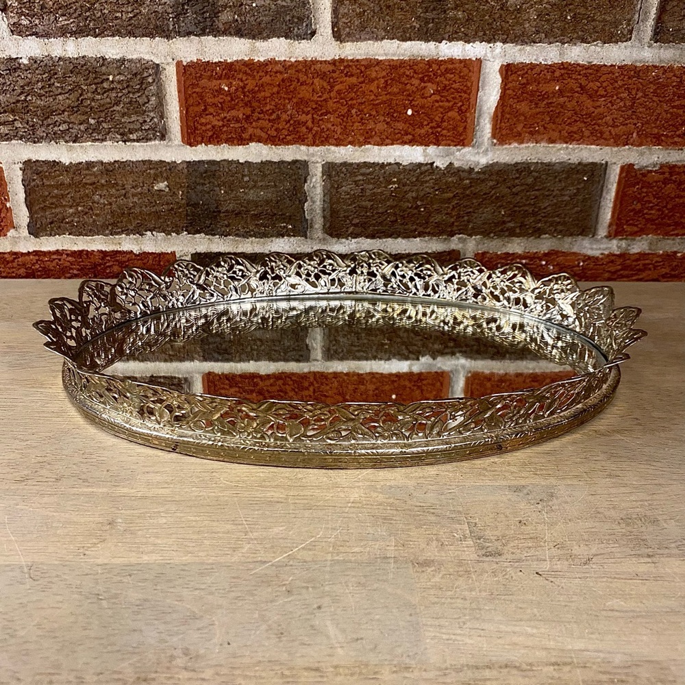 Vtg Vanity Tray Oval Hollywood Regency  Mirrored Gold Filigree Edge Hummingbirds